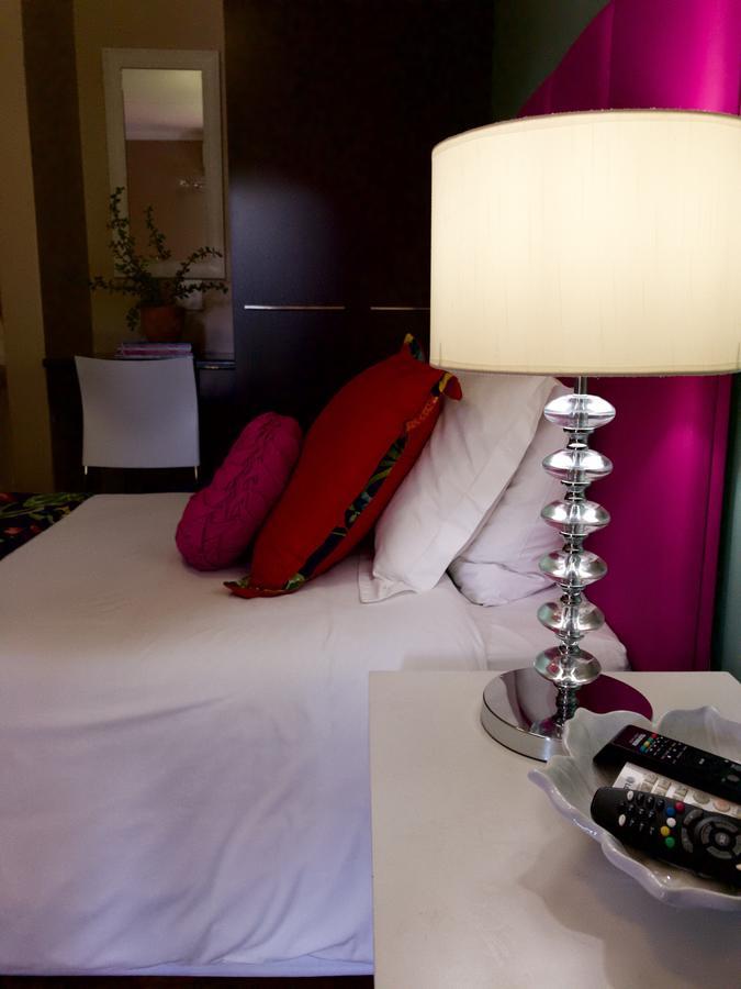 The Hedge Guesthouse Kuruman Esterno foto
